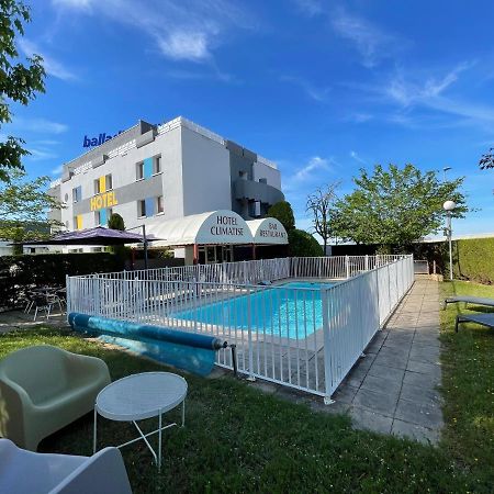 Hotel Restaurant Kyriad Direct Dijon Nord - Zenith - Toison D'Or Luaran gambar