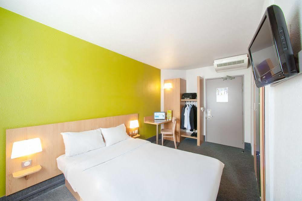 Hotel Restaurant Kyriad Direct Dijon Nord - Zenith - Toison D'Or Luaran gambar